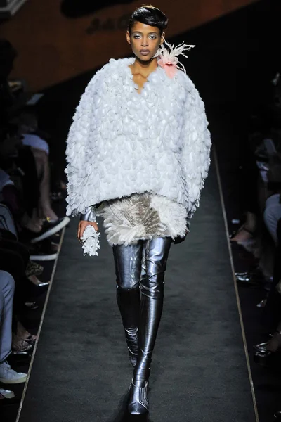 Look 20